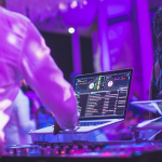 DJ